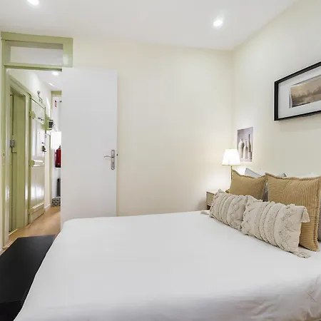 Whome 1-bed Notch Location Perfect To Explore * 리스본
