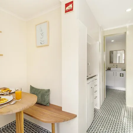 Whome 1-bed Notch Location Perfect To Explore Апартаменти Лісабон