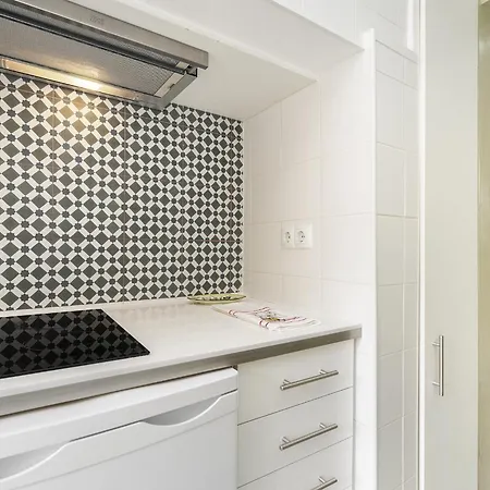 Whome 1-bed Notch Location Perfect To Explore Apartament Lizbona